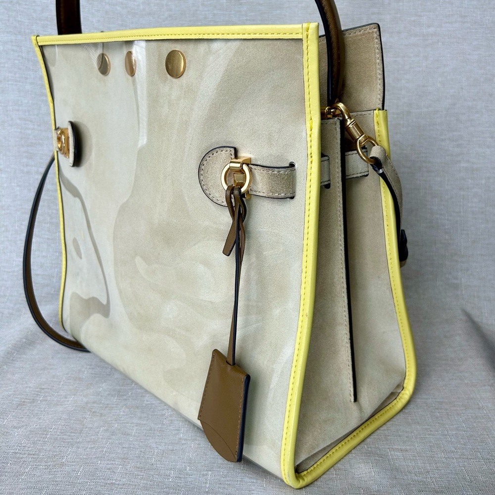 Tory Burch Large Lee Radziwill Beige and Yellow Patent Raincoat Satchel - Picture 16 of 16
